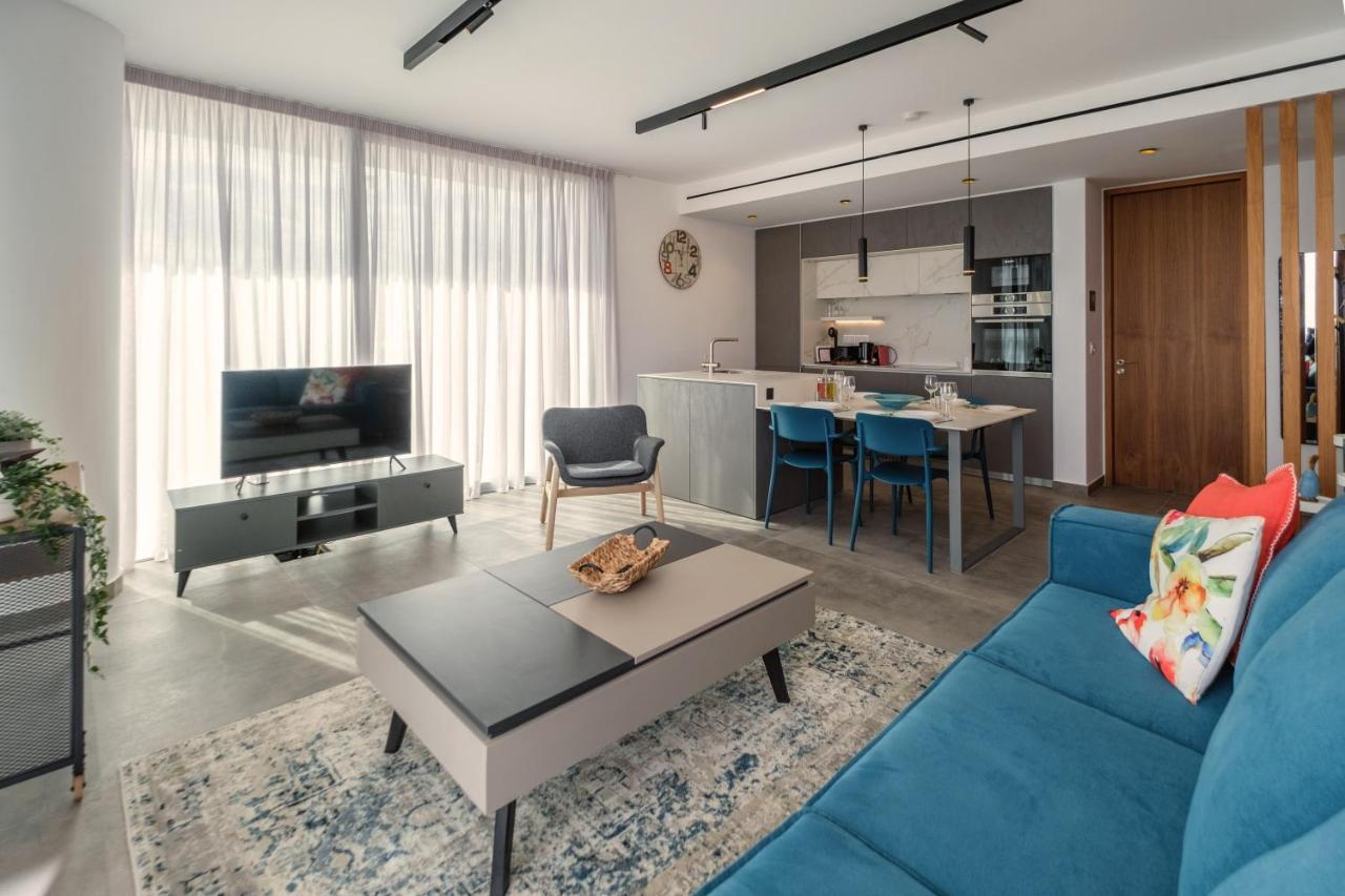 Gaia Seaview Apartment 1 Larnaca Exterior photo